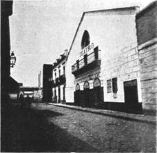CASA DE COMEDIAS foto antigua.jpg